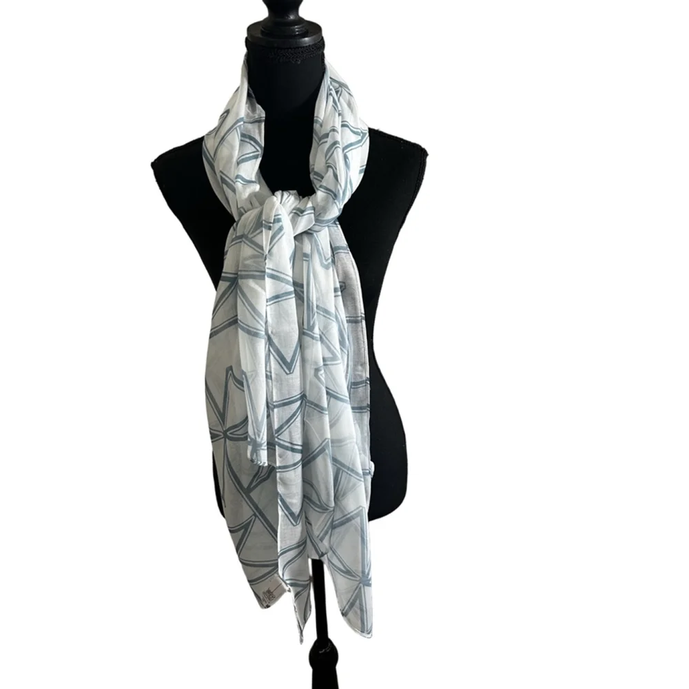 WynneLayers Abstract Star Print Scarf | One Size | Lightweight Polyester
